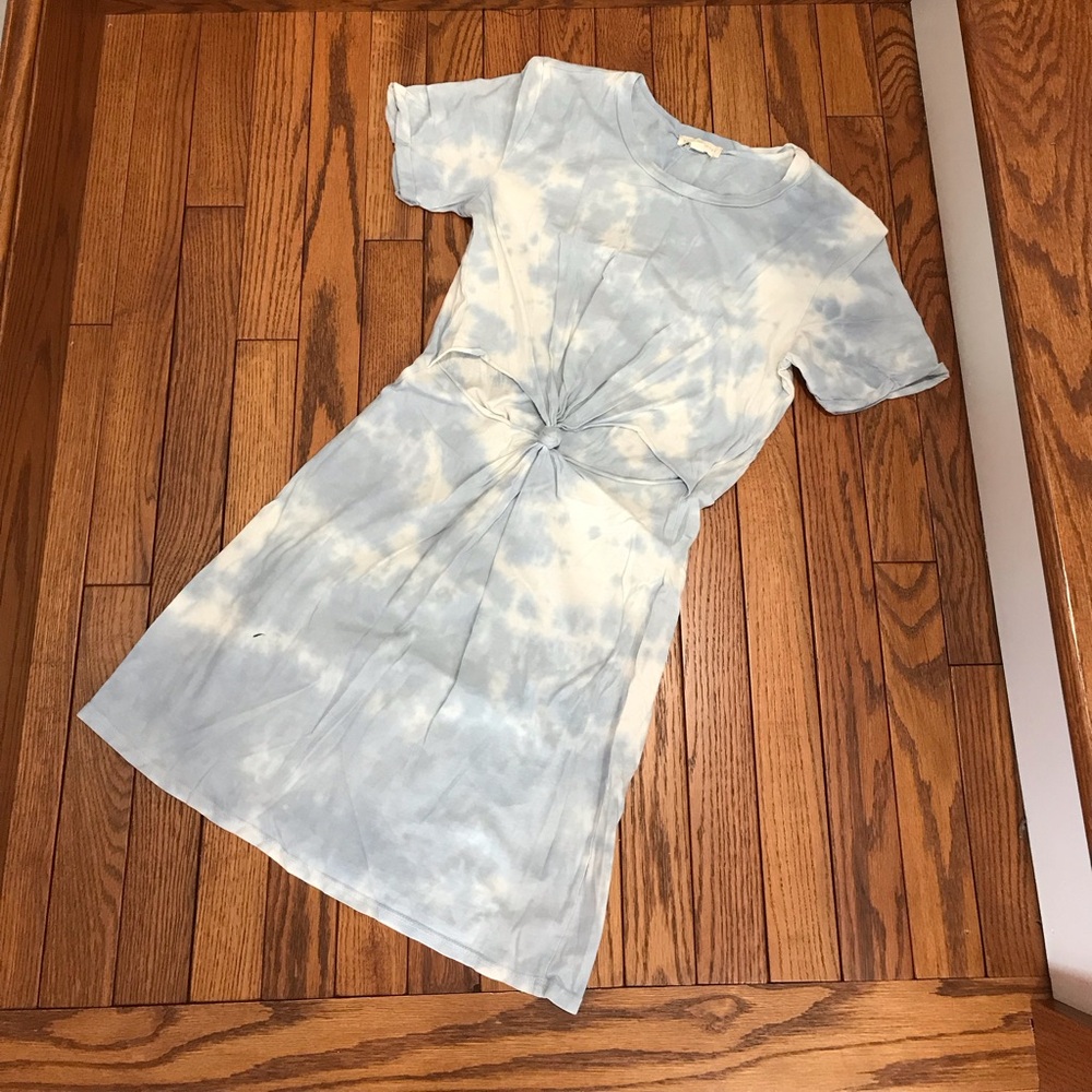 La Hearts Blue Tie-Dye T-shirt Dress